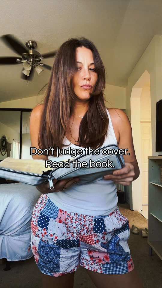 @Nicole Eggert