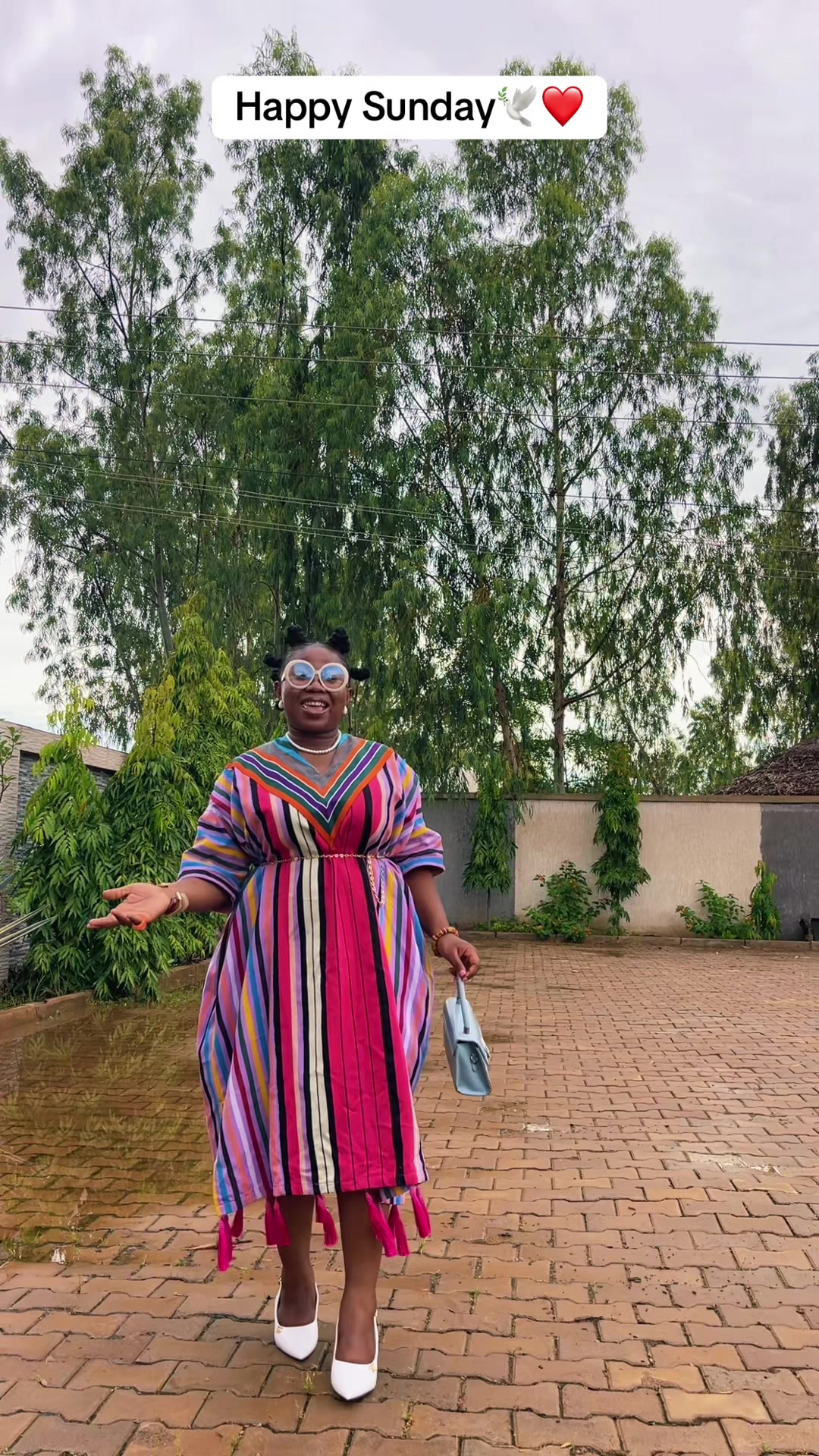 @Shivi's Vintage GlowCos.🛍️🌸