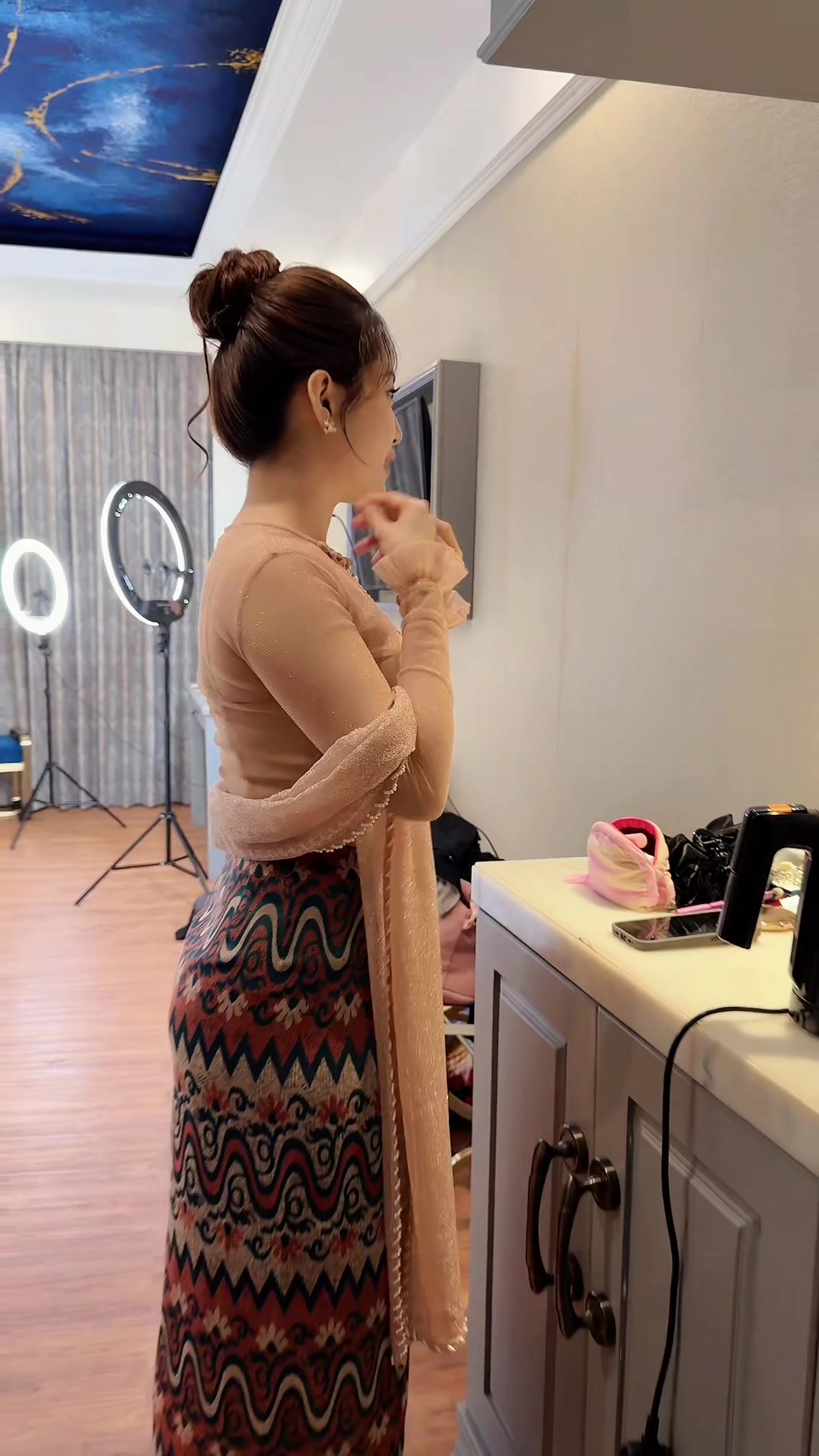 @Cho Mon Ko Channel 1