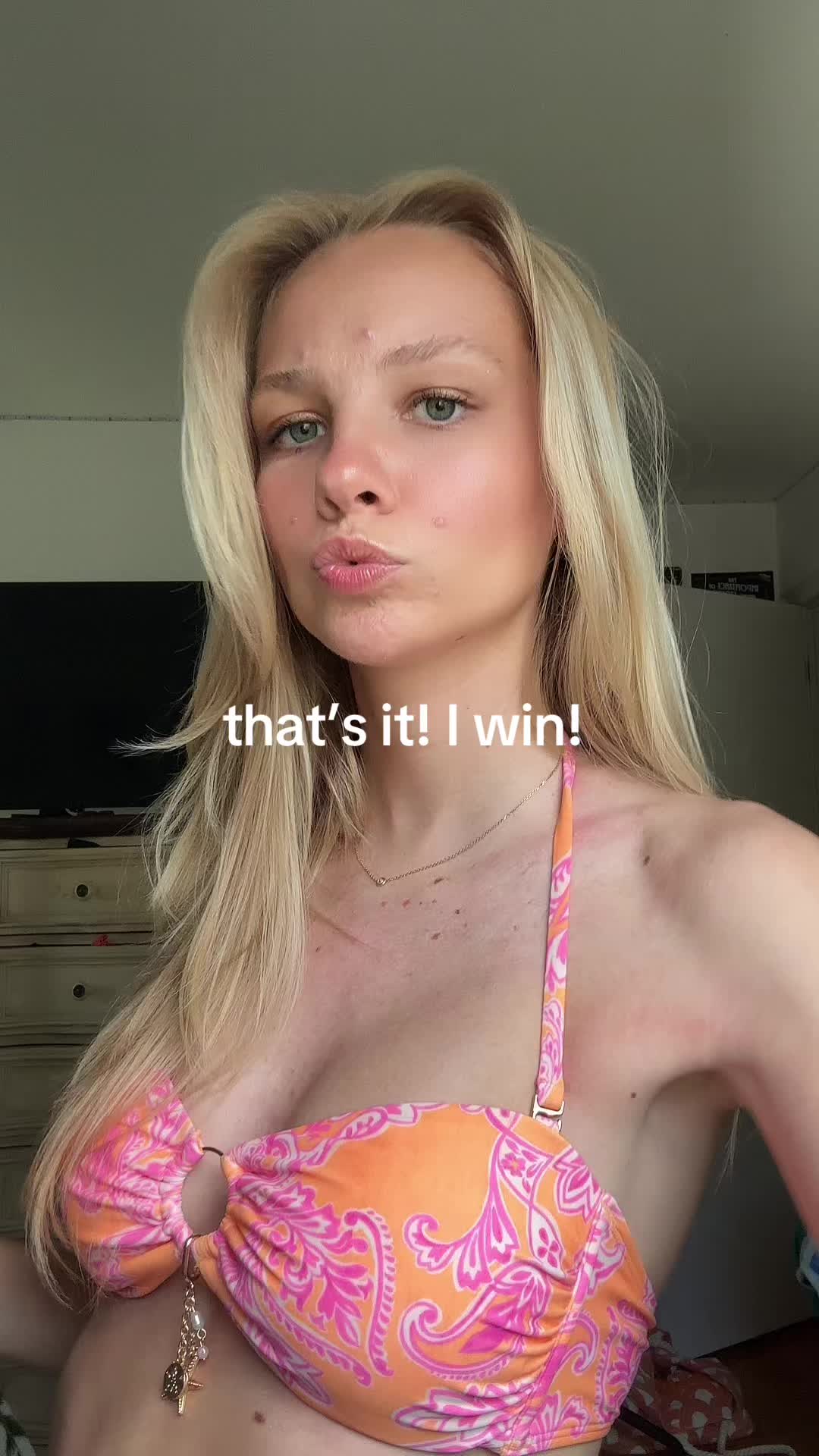 @Claudia Hastings