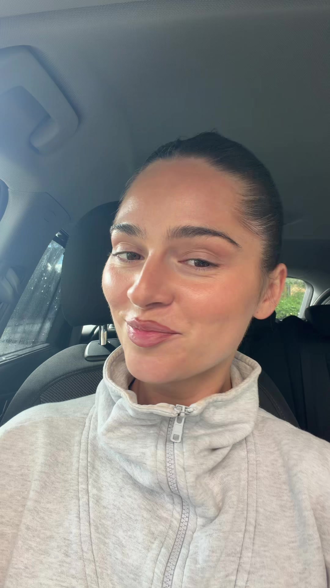 @Jesshartel1/DE