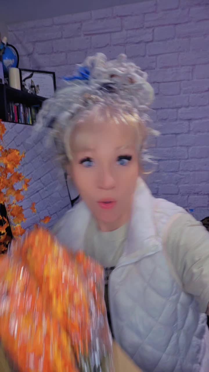 @𝕮𝖍𝖗𝖎𝖘𝖙𝖎𝖓𝖆