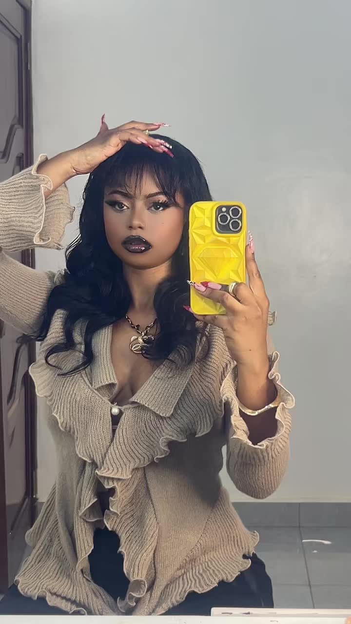 @Angelaa