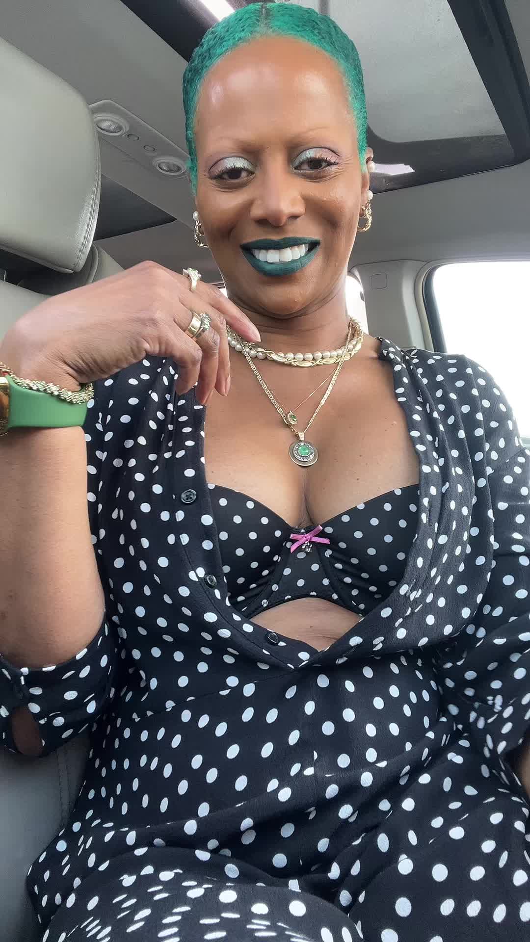 @Angella R Bernard’s Lifestyle