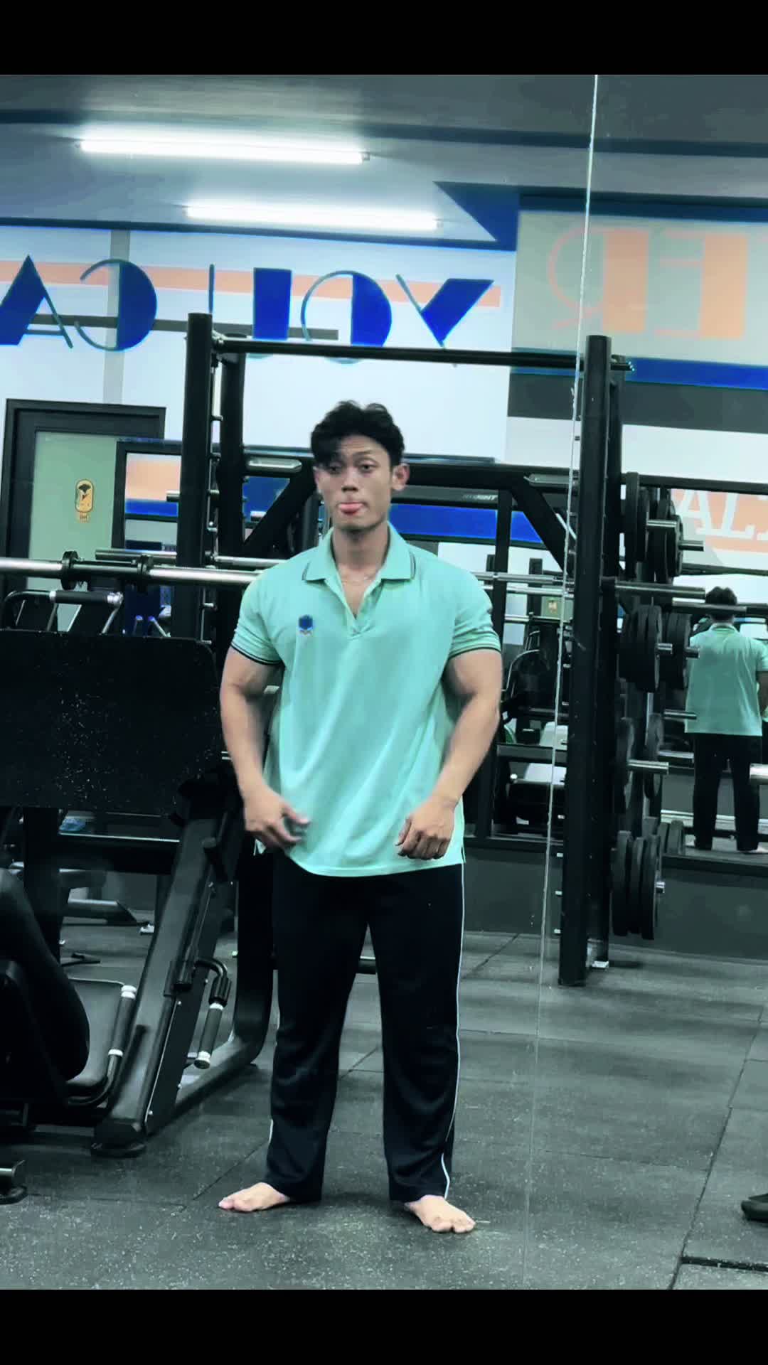@Le Van Phuoc Hieu ( Ajin)