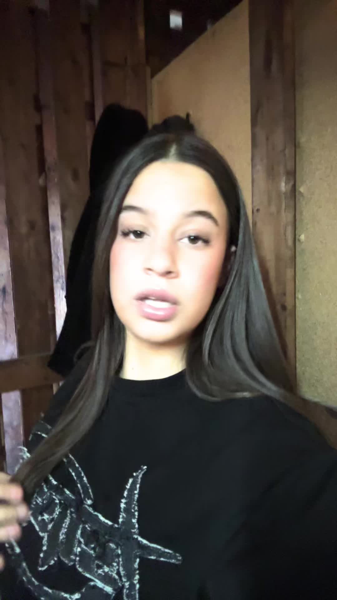 @tamira
