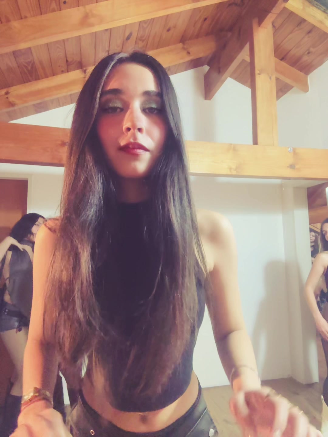 @Anyu💋 se pronuncia SH