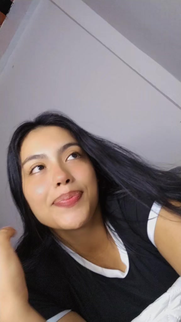 @tatiana reina 🌻🫶