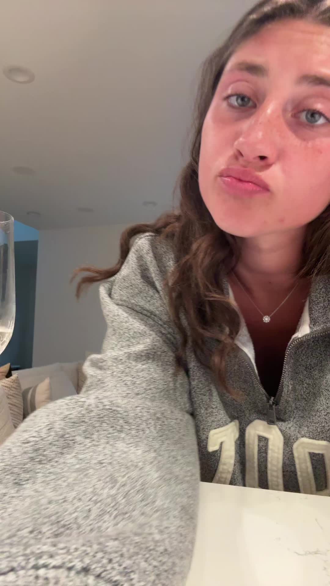 @yo