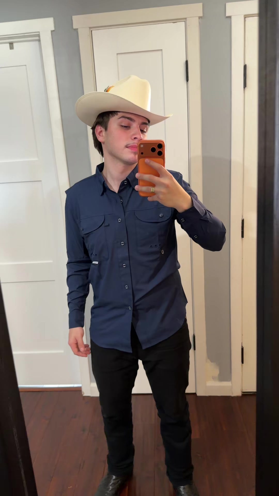 @Emiliano Herrera