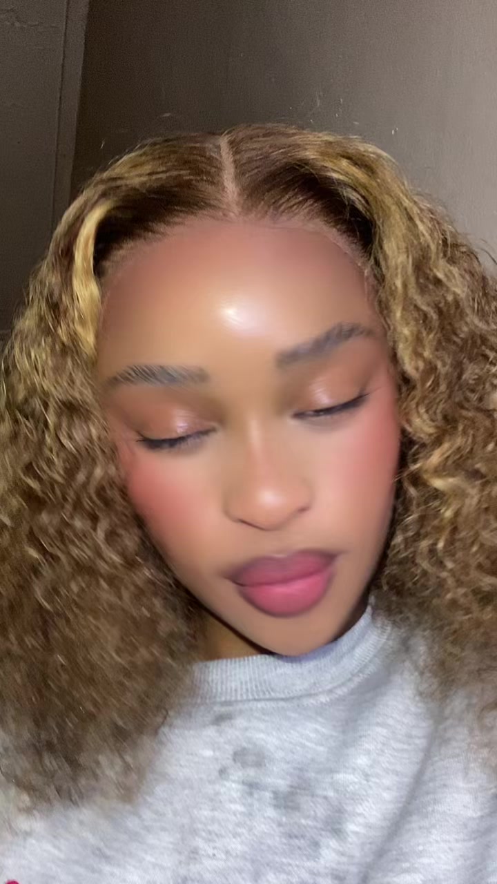 @𝓛𝓾𝓬𝓲𝓪𝓮.ᥫ᭡