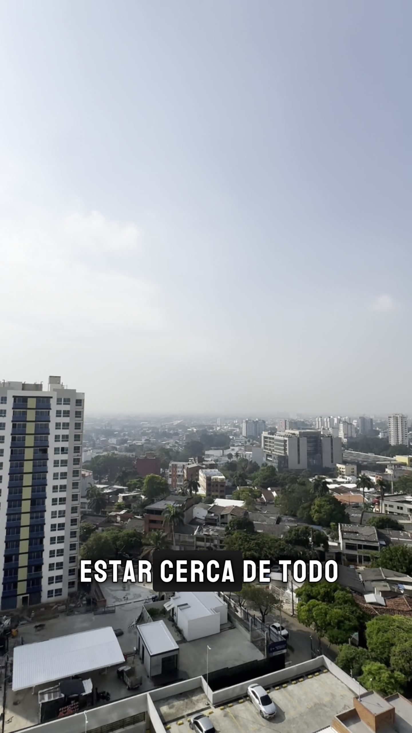 @Carlos Dávila bienes raíces