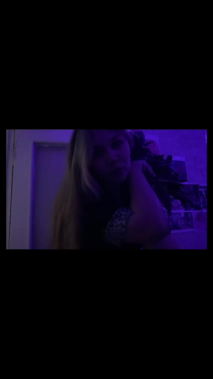@🍷🚬