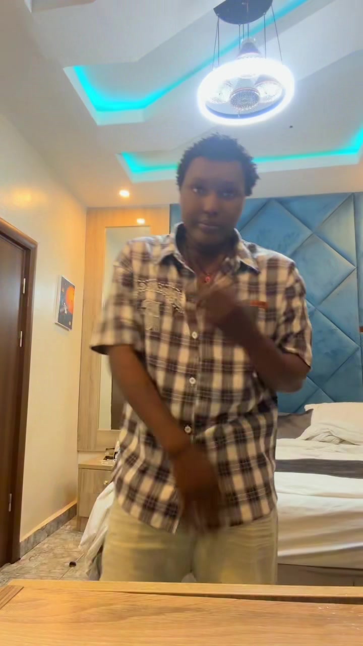 @ÀMîř🥹😒