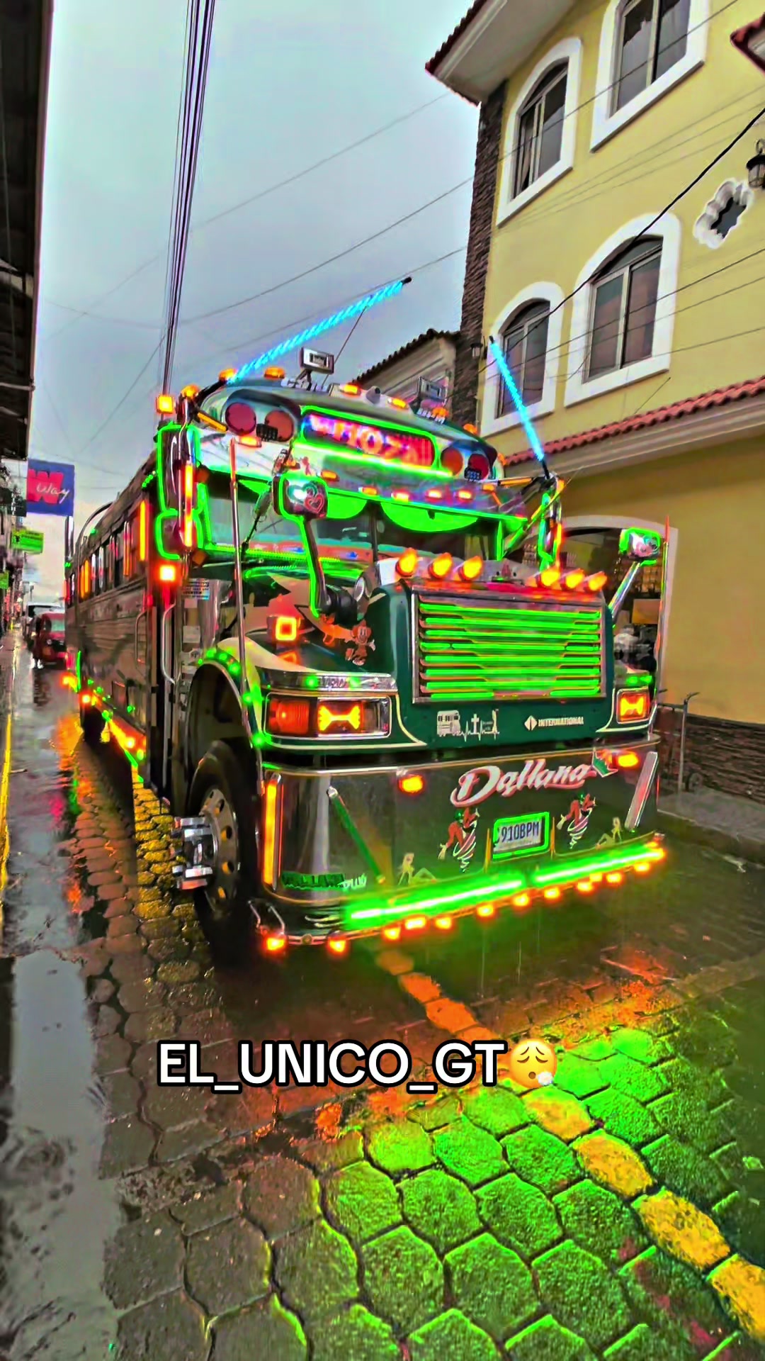 @ℰ𝓁 𝒰𝒩ℐ𝒞𝒪 𝒢𝒯😮&zwj;💨