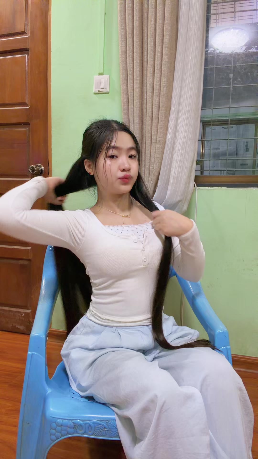 @သဲသဲပို🍎ပန်းသီးမ@happyF5(1M)