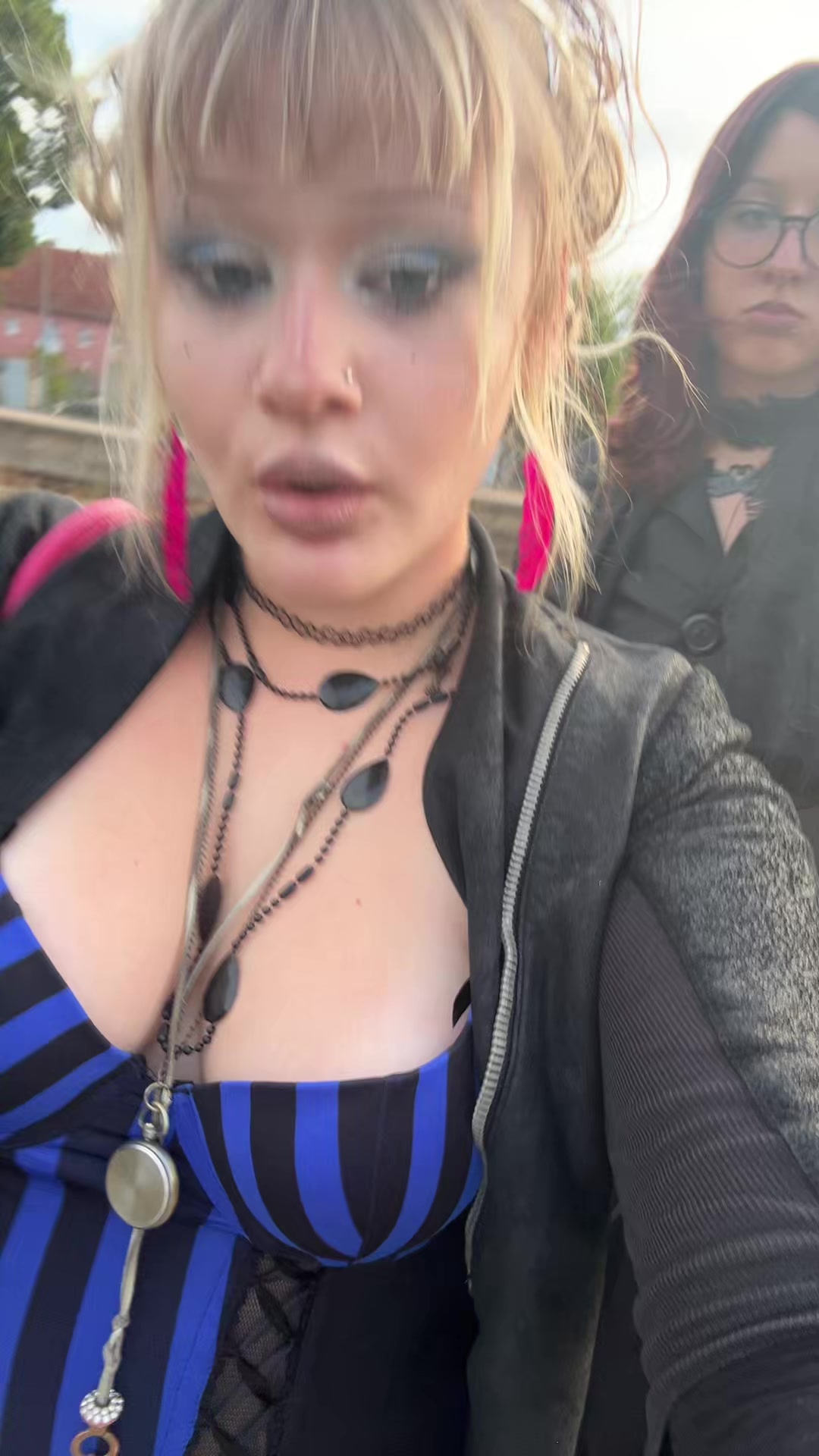 @Lucy🧜♀️