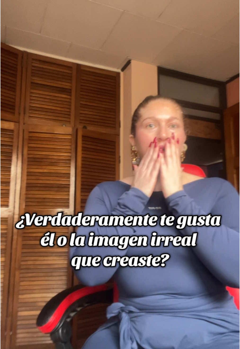 @Ana María
