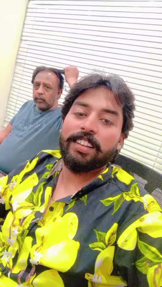 @🇵🇰 Yash JuTt 111 🇶🇦