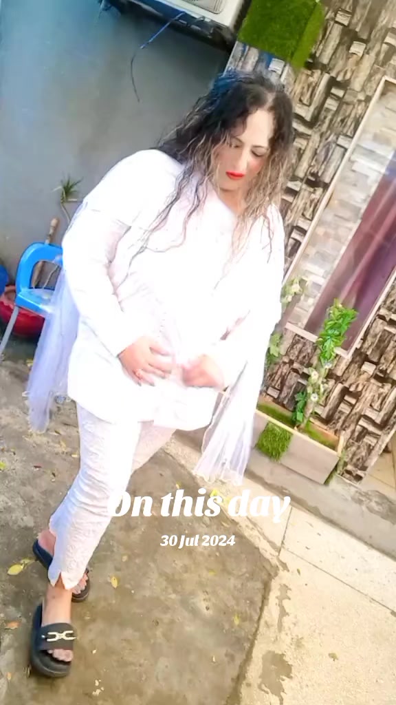 @Zubaida Salman