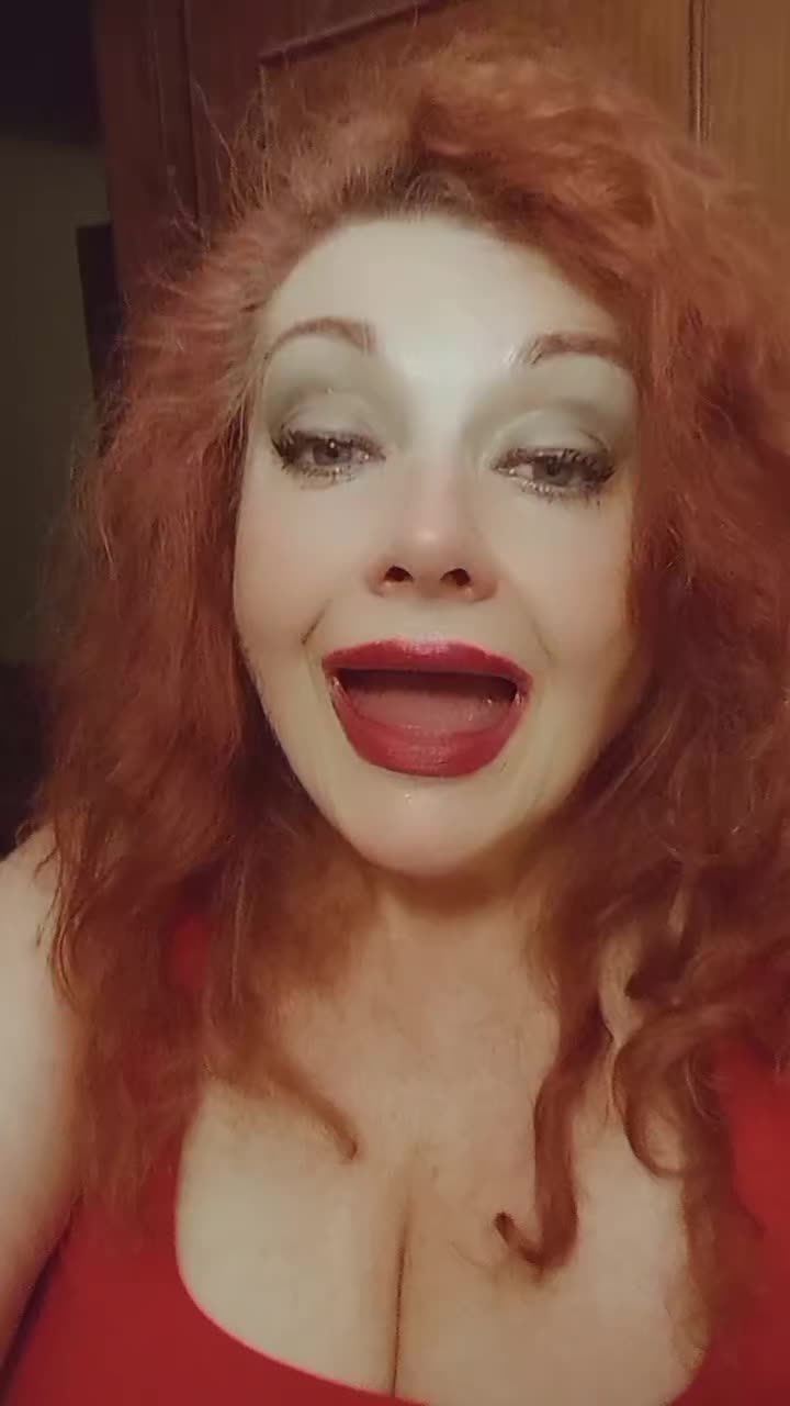 @jessicarizzoreal