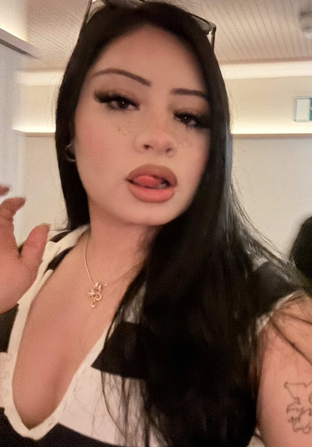 @YungHoNeverBrokeAgain