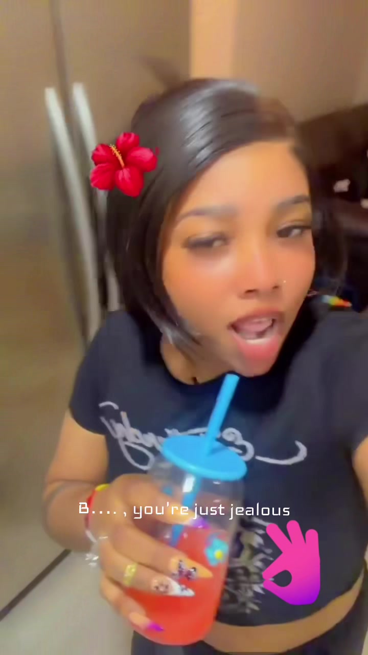 @🍫_Chocolate_Queen_🍫Its-me🦋