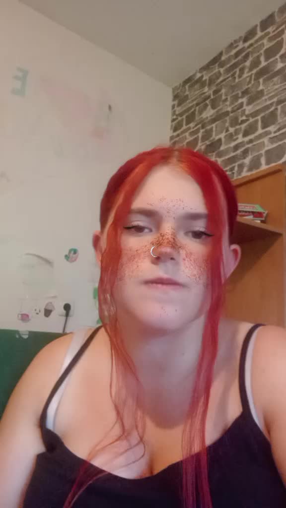 @Julie.ist_eingirl