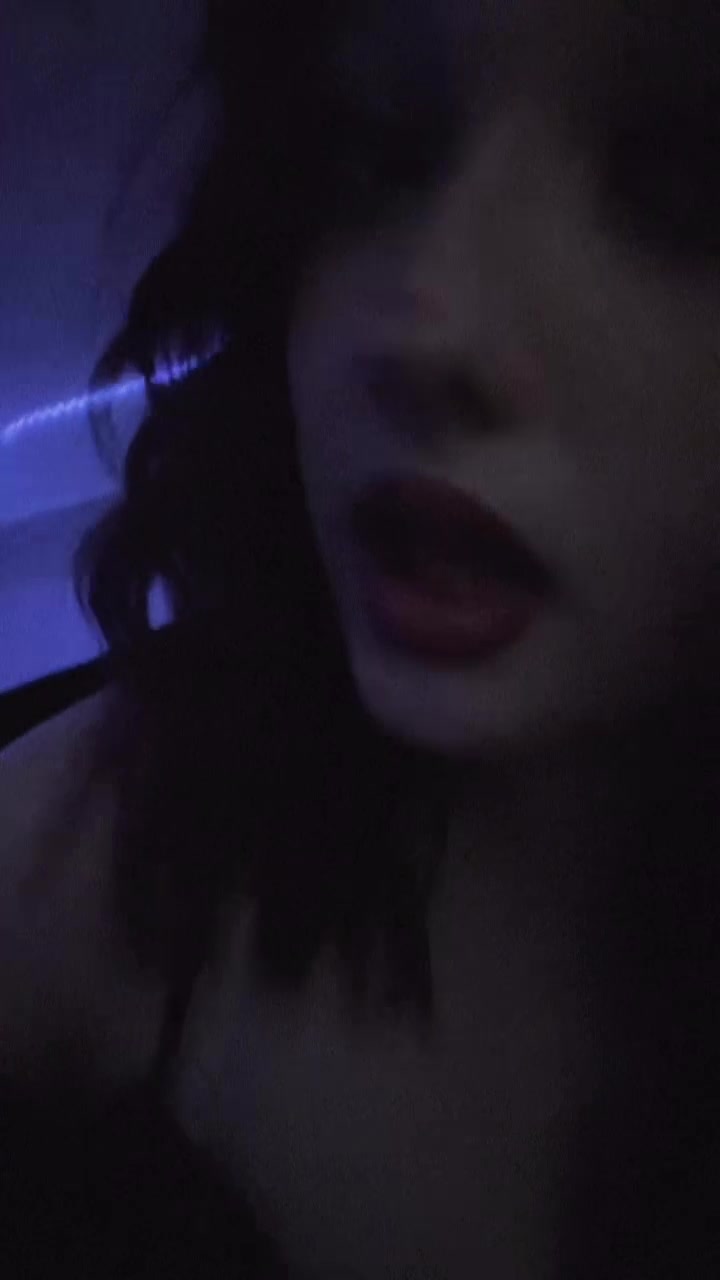 @addie🦇