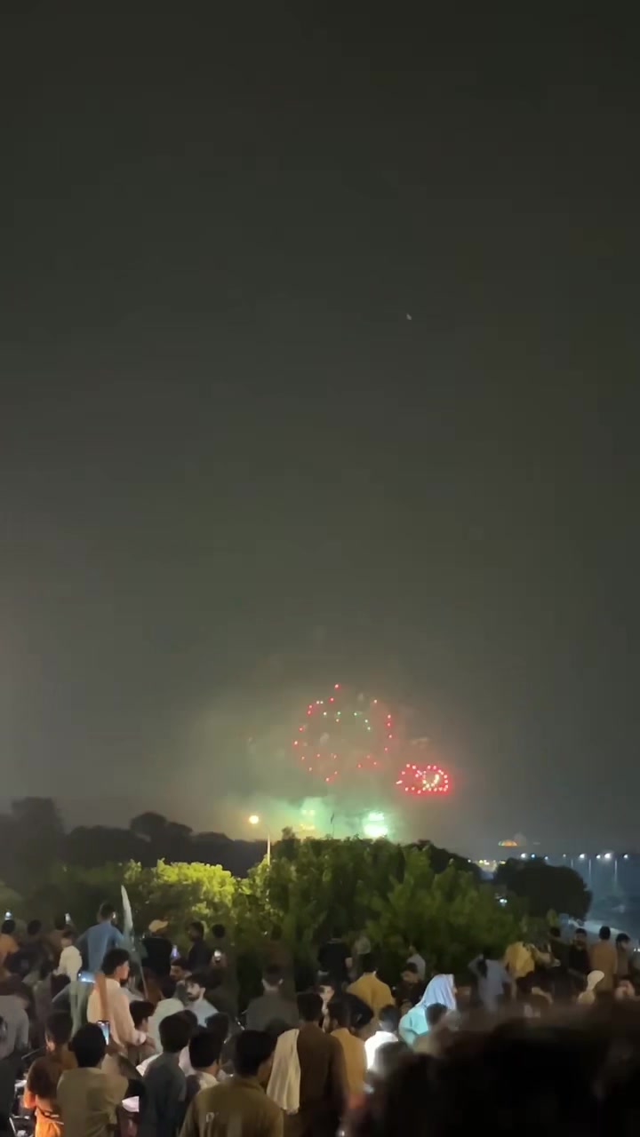@خواجہ مشاھد رفیق