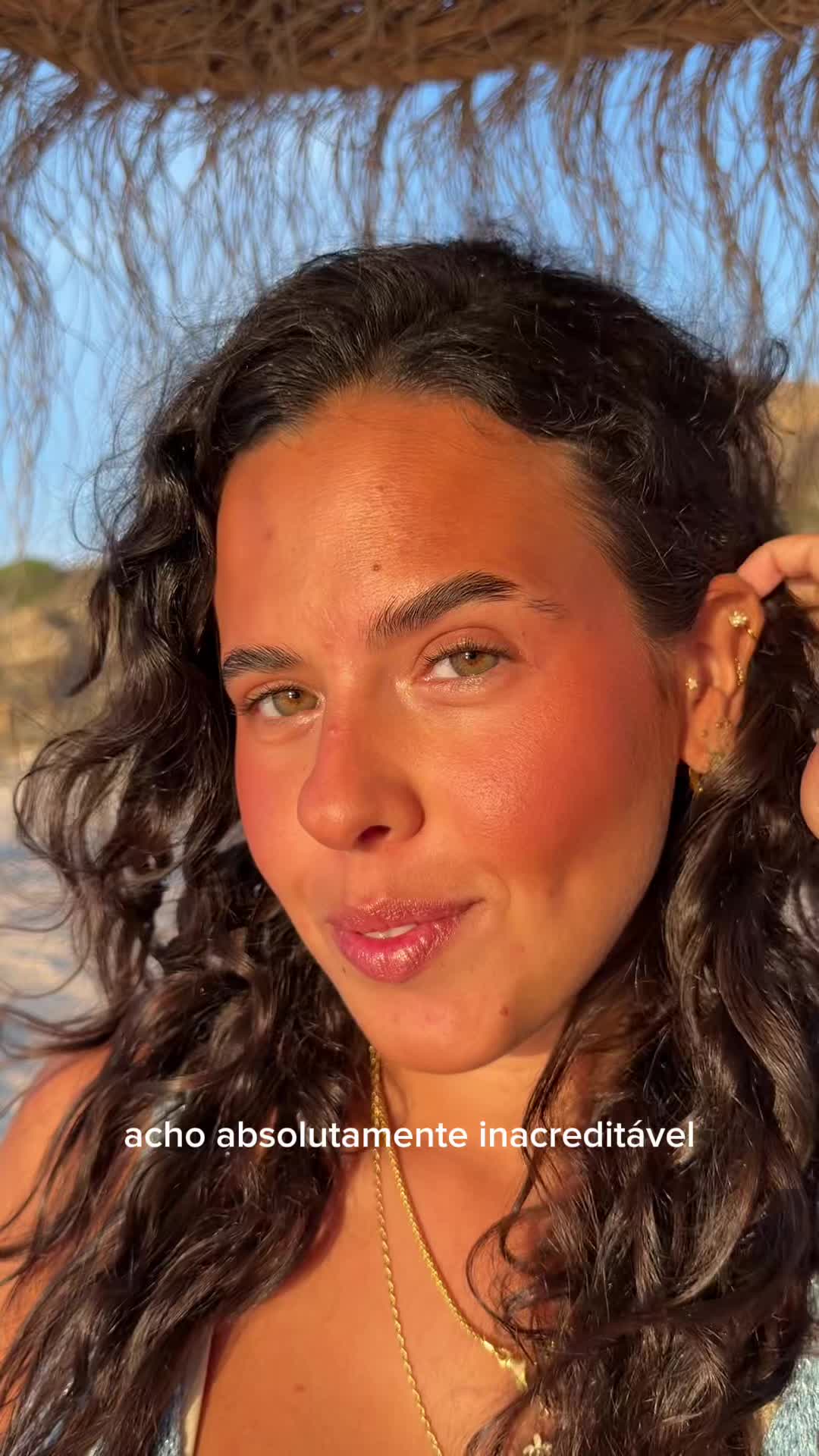 @nenas teixeira
