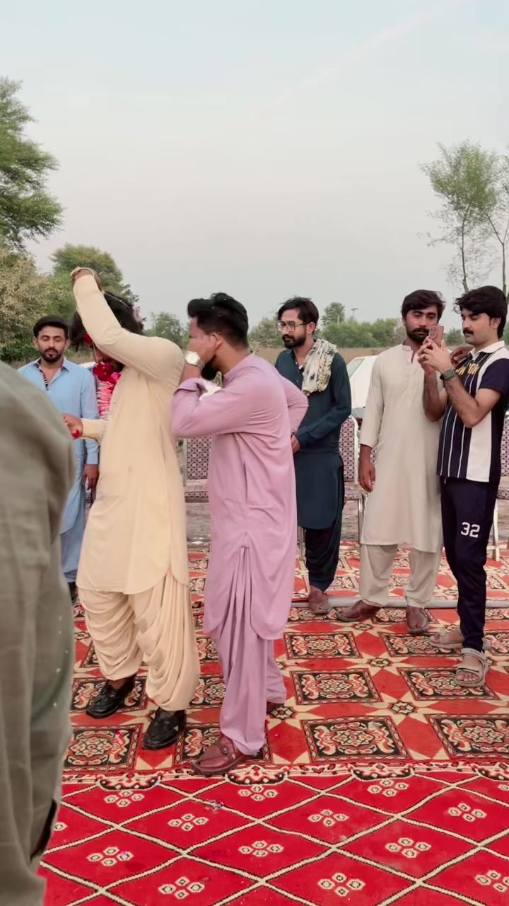 @،،♨️کنیرا🇵🇰سائیں♨️ ،،