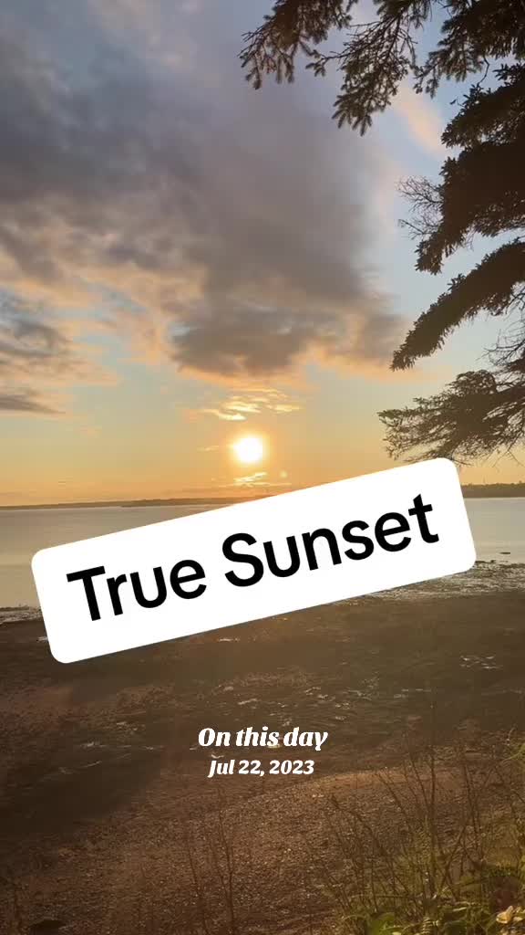 @PEI Sunsets & Old School Piano