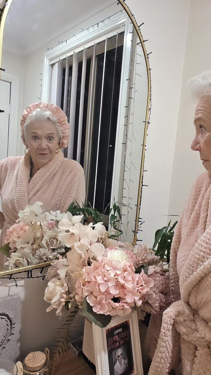 @grooveynannygranny