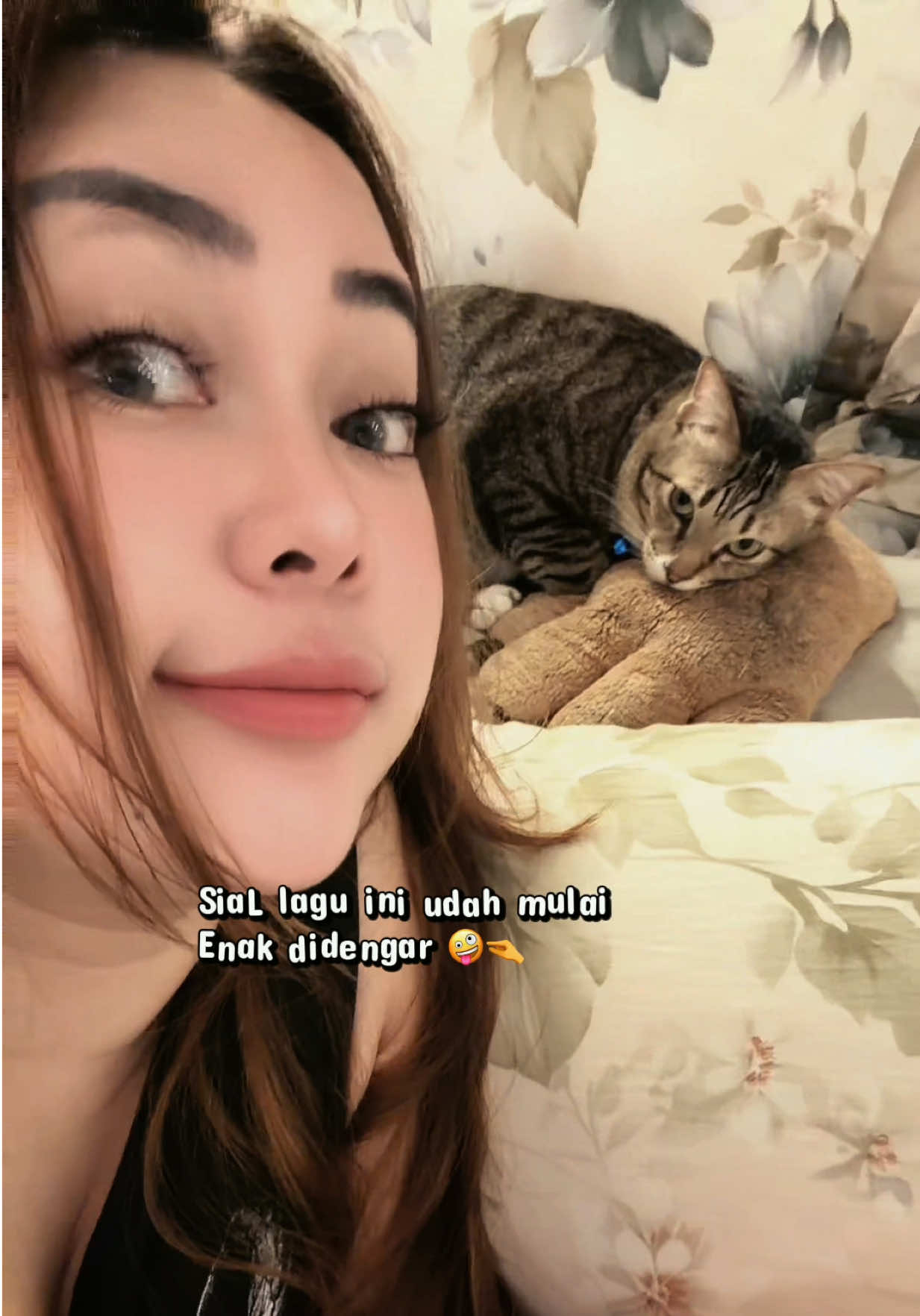 @Sheynti ceunah