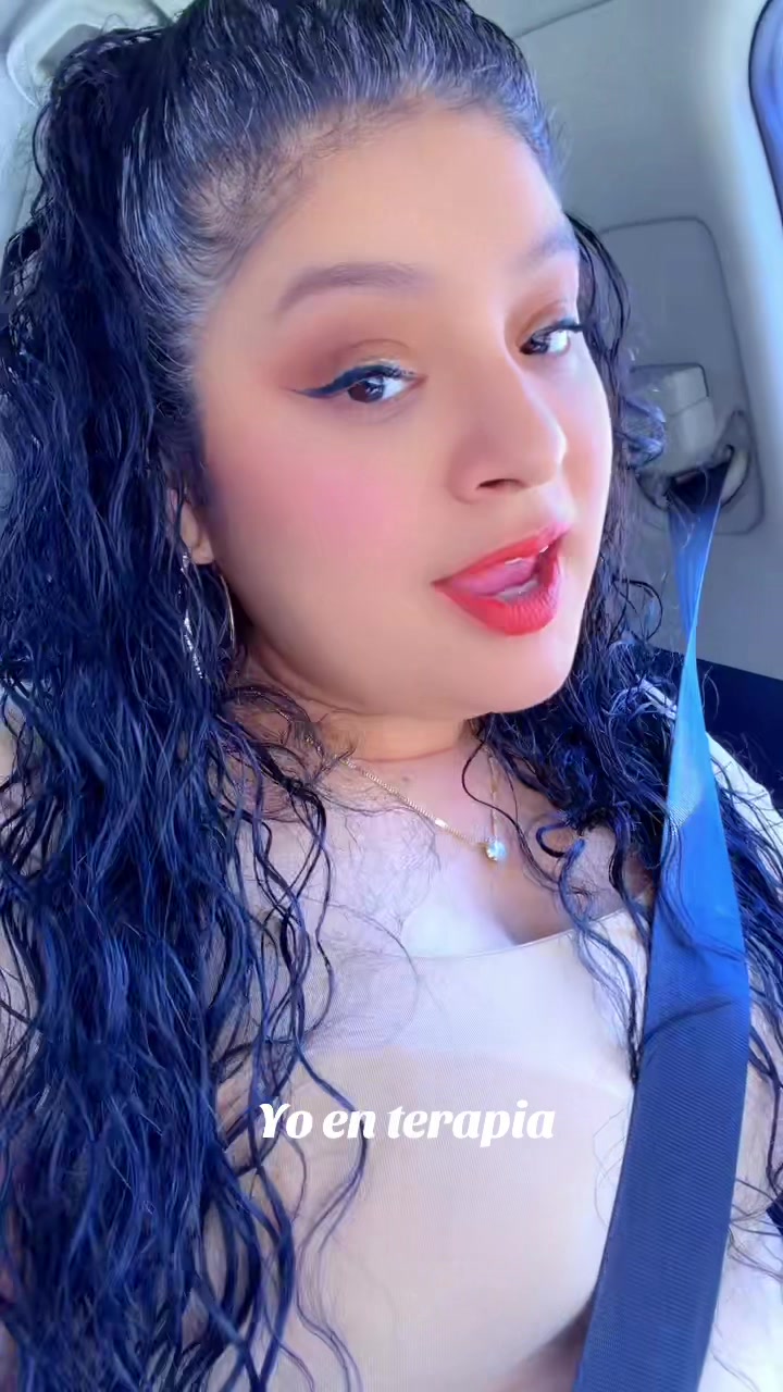 @Jazmin 🤍💙🦋🦋