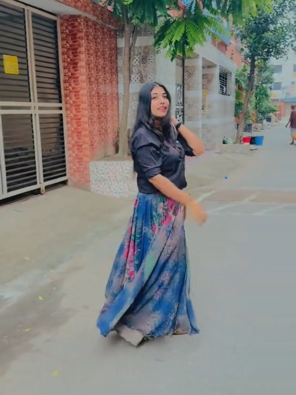@QueenGirl🌸Anamika