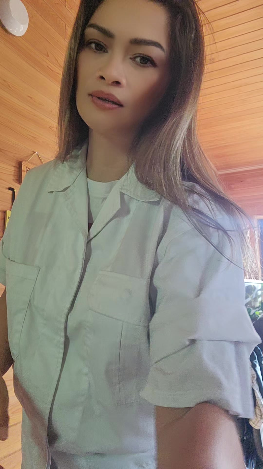 @Ana