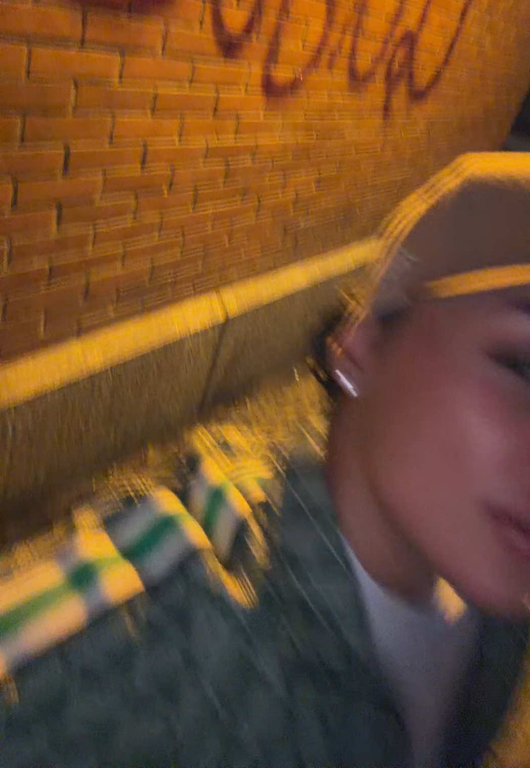 @𝓢𝓸𝓹𝓱𝓲𝓪🥂