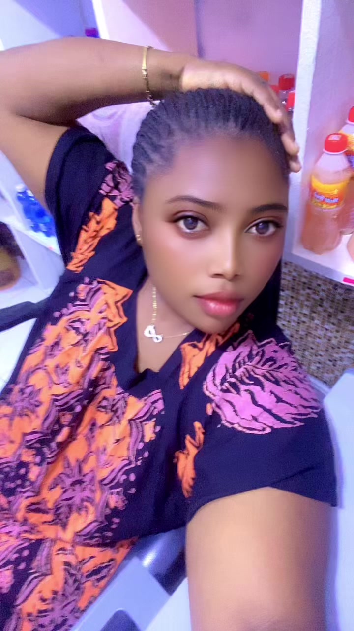 @Lady❤️❤️fridaus