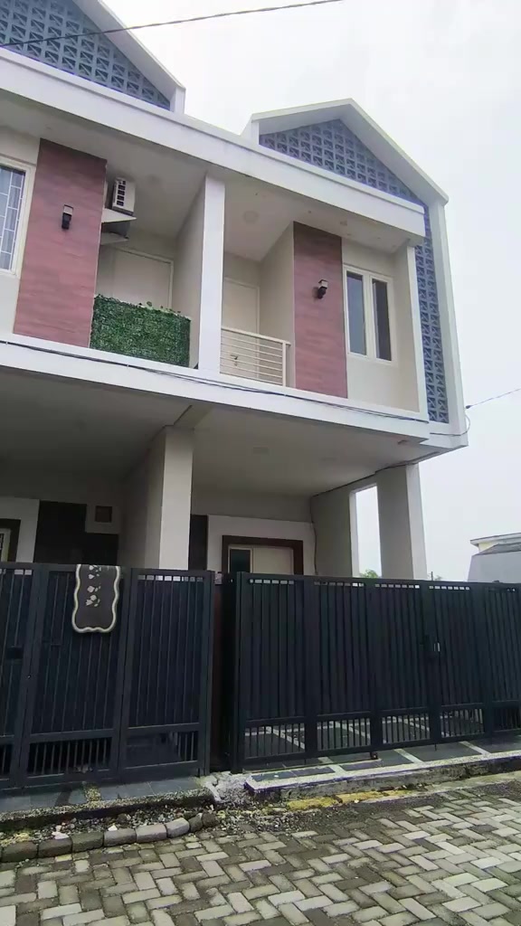 @LILY PROPERTY