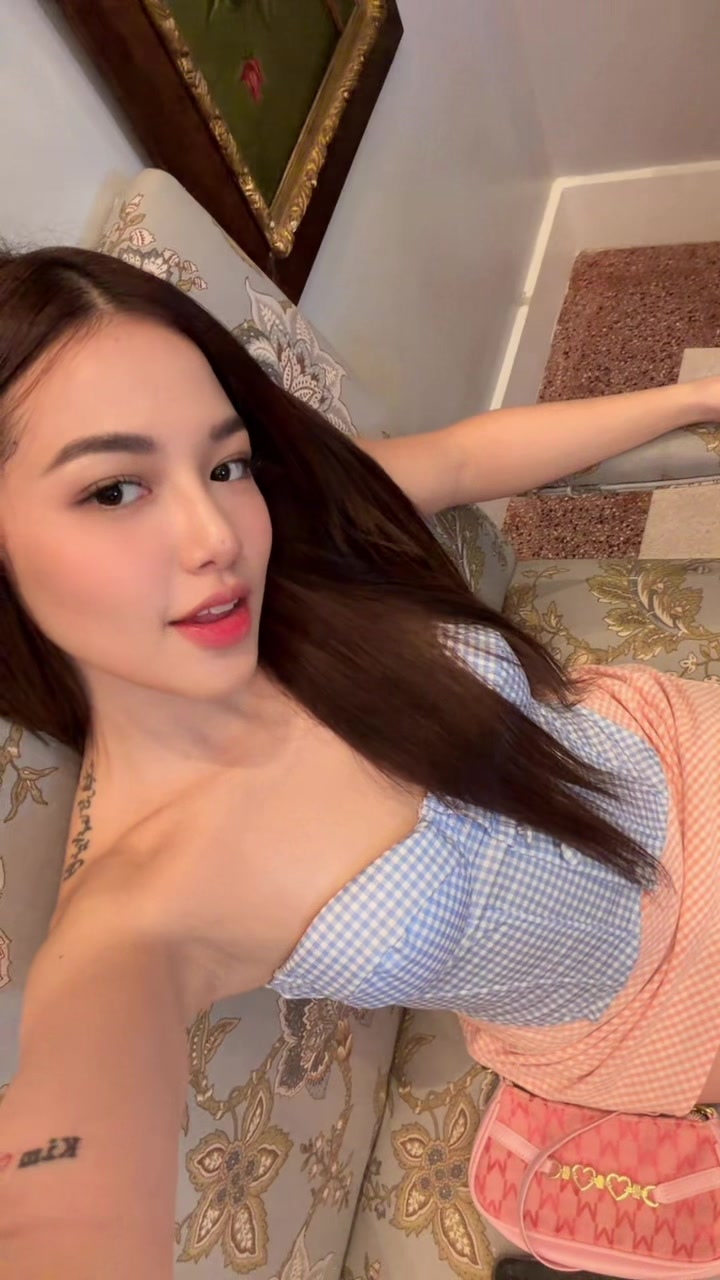 @Angelica Hart