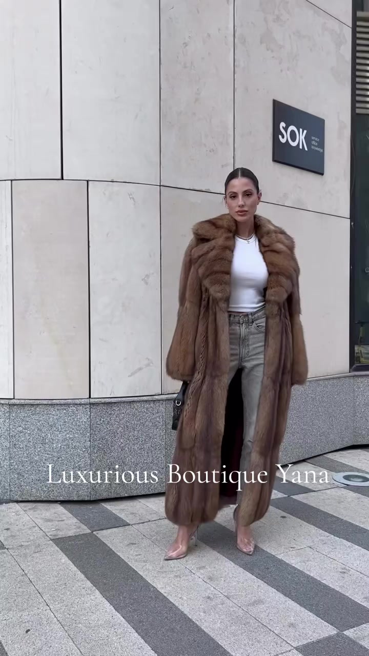 @Luxurious Boutique Yana