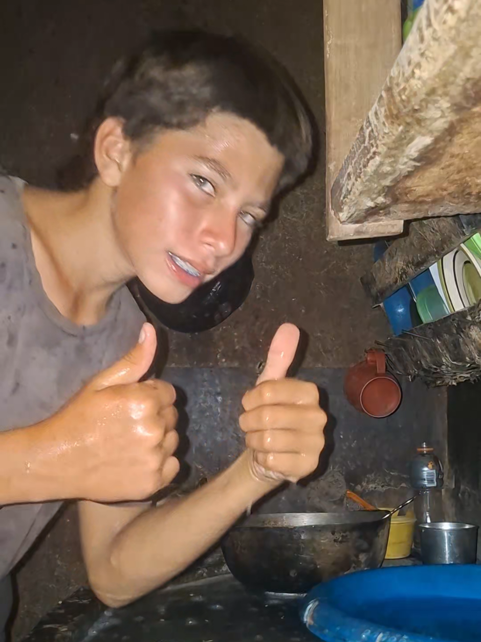 @𝐟𝐚𝐫𝐢𝐞𝐥 𝐚𝐧𝐭𝐨𝐧𝐢𝐨