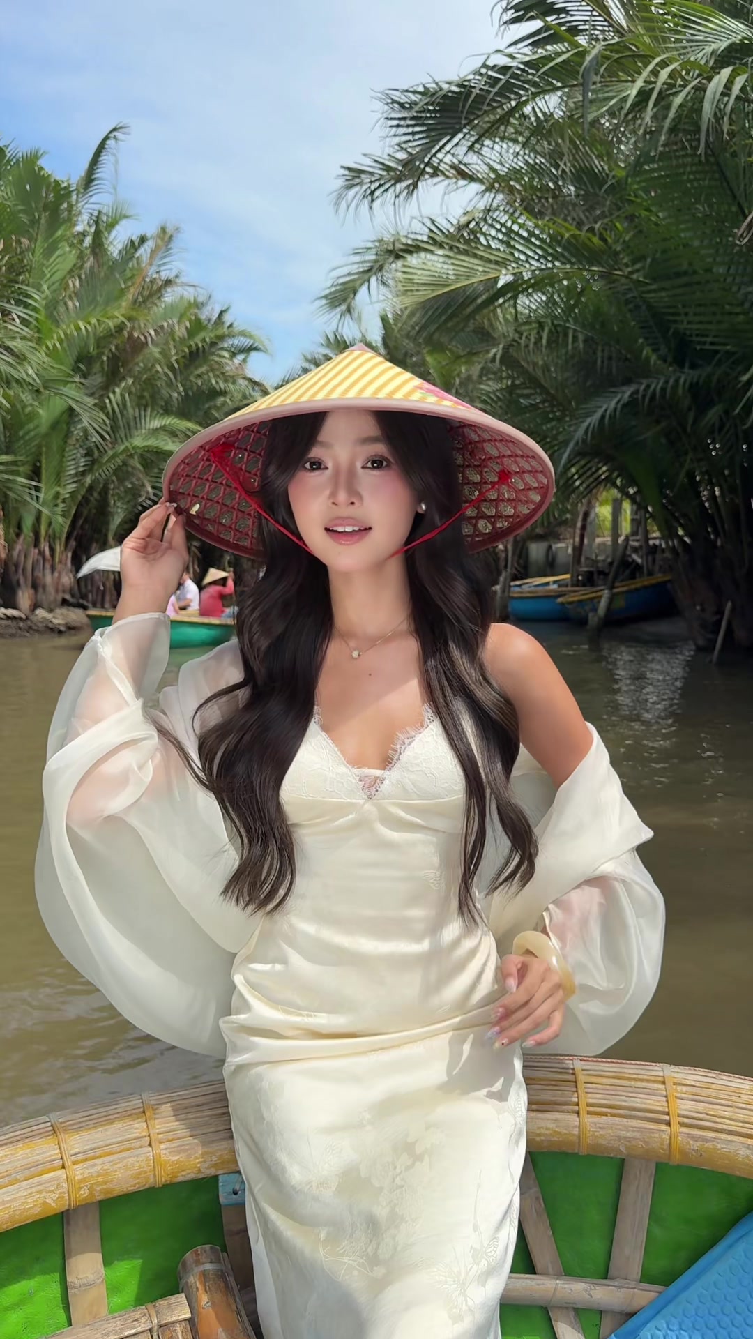 @Nguyen Thi Thu Thuy
