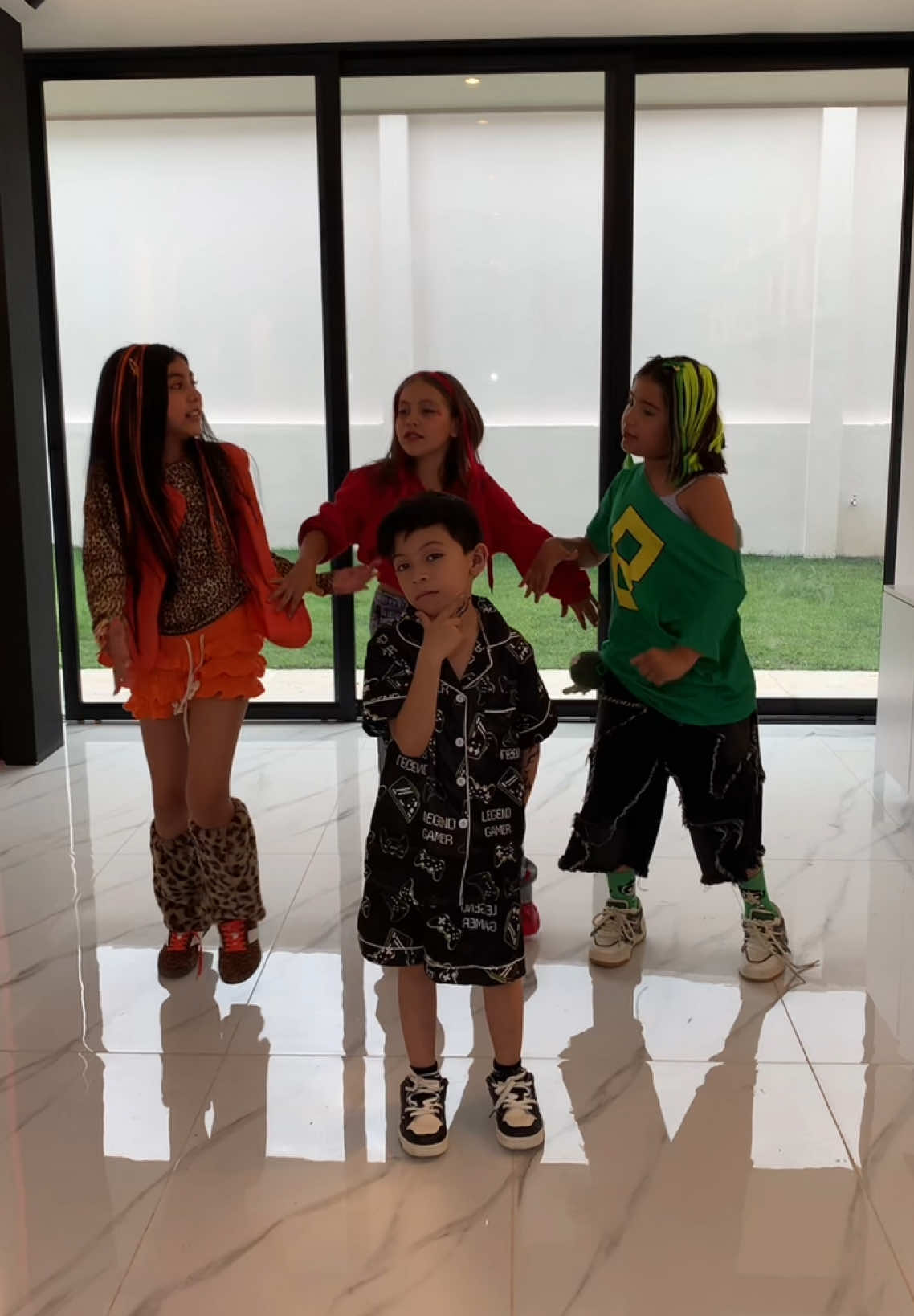 @nela_idols