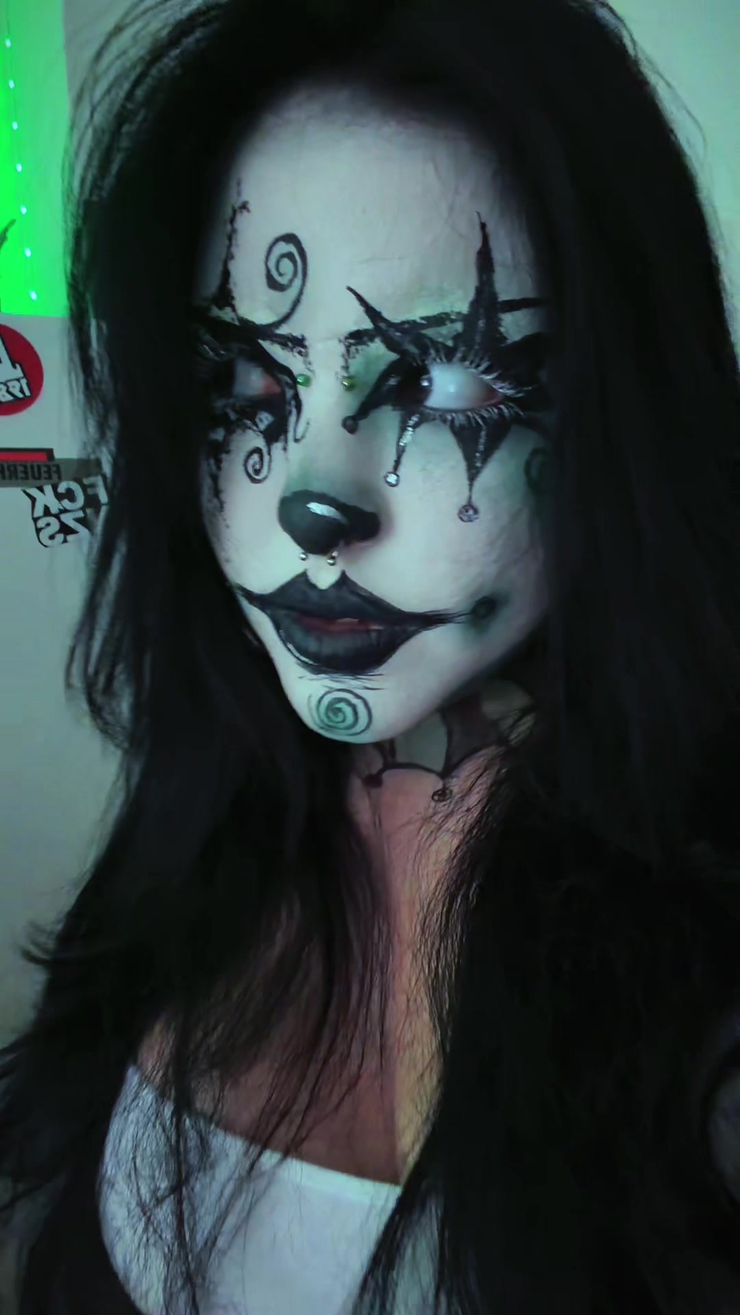 @[⛓️🕸️emily🕸️⛓️]