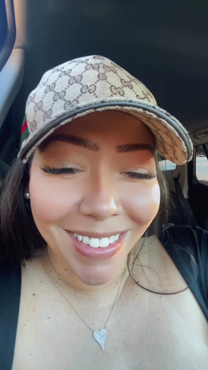 @KrystinaB 🦅🖤