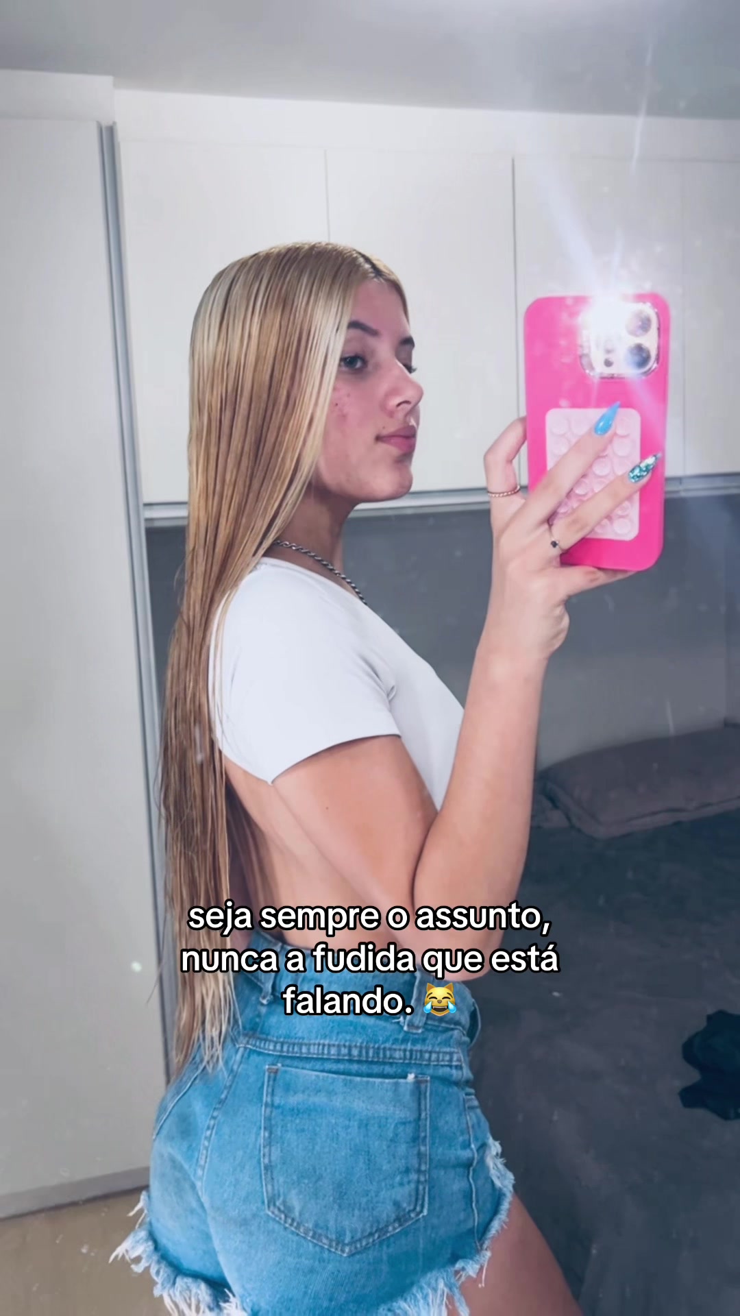@𝓨