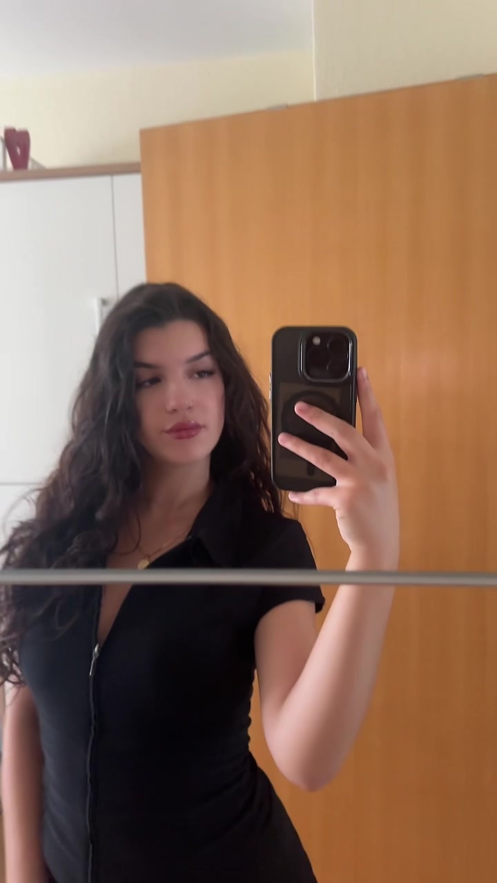 @<3